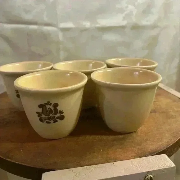 Pfaltzgraff Village Ceramic Cups - 1970s Set of  5 - Picture 4 of 5